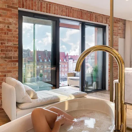 Deonly Wonderland גדנסק